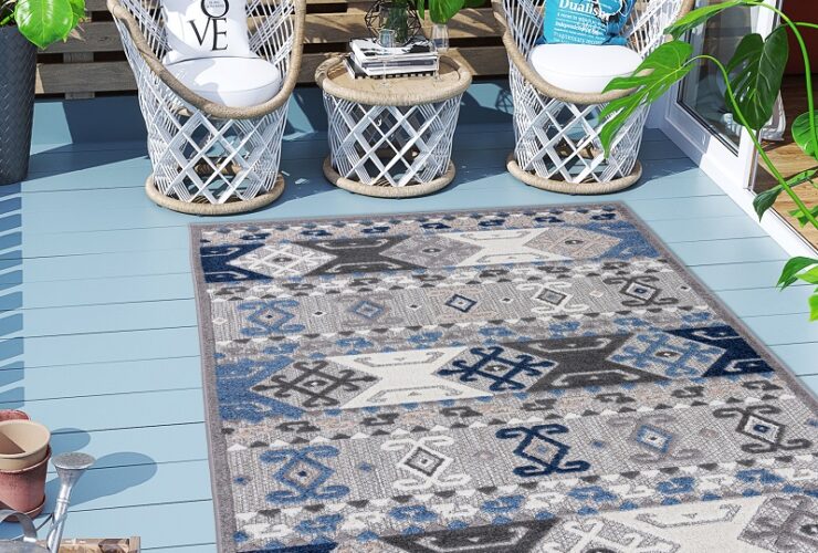 Dywany zewnętrzne na balkon i taras - jak wybrać?